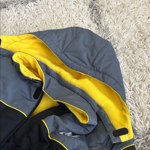 Nike Jacket Black Gray Yellow - Picture 8 of 11